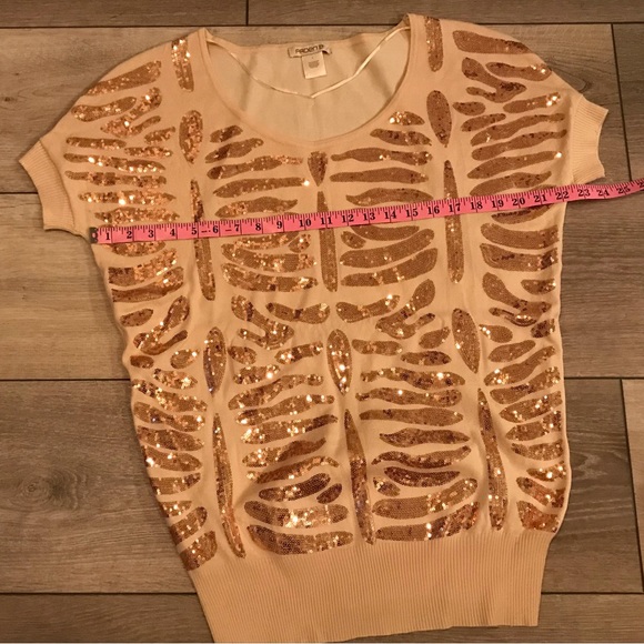 Arden B short sleeve sequin sweater Sz L. NWOT - Picture 2 of 7